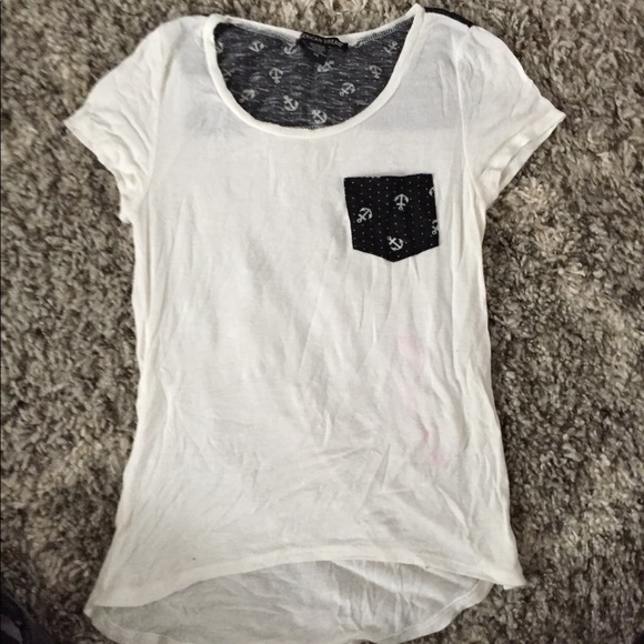 Lulus Tops - Lulus anchor print t shirt